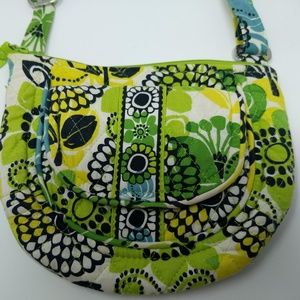 VERA BRADLEY FLORAL SWING CROSSBODY CRESCENT BAG